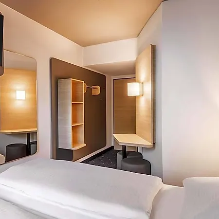 Hotel Aachen-nord 3*